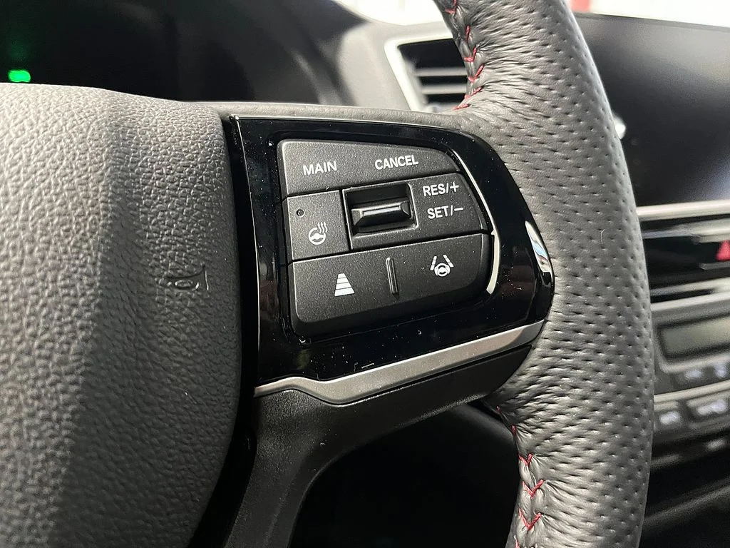 New 2026 Platinum White Pearl Honda Black Edition image 18