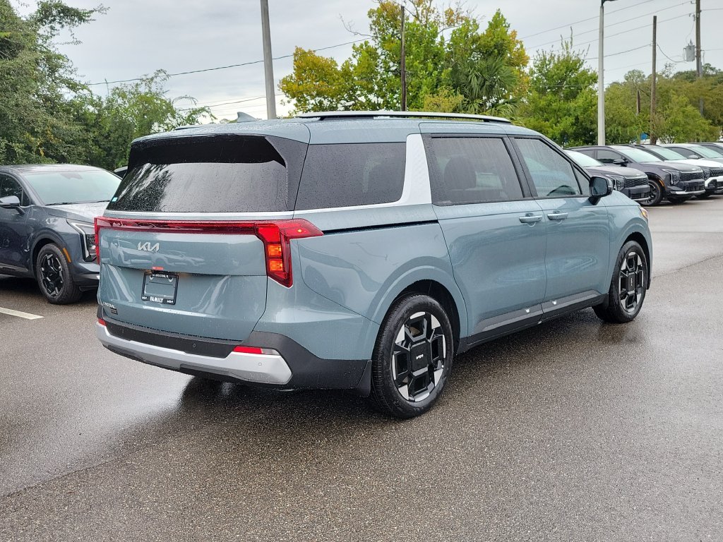 New 2027 Iceberg Green Kia EX image 6