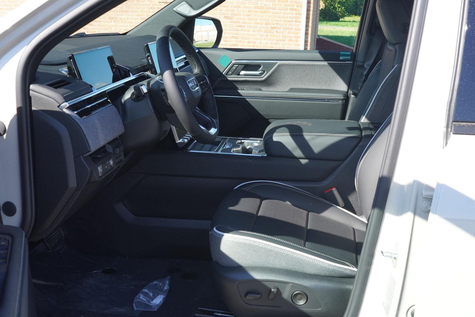 New 2026 Coastal Dune GMC Elevation Standard Range image 25