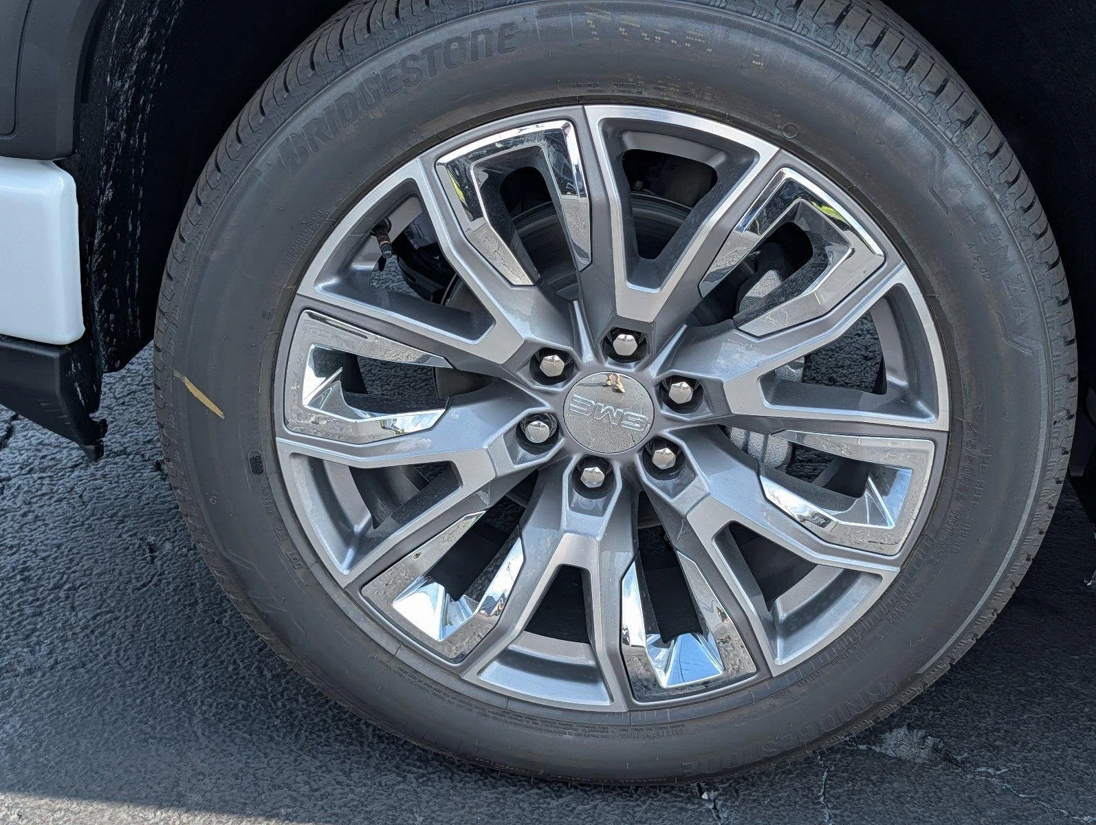 New 2026 Glacier White Tricoat GMC Denali image 10