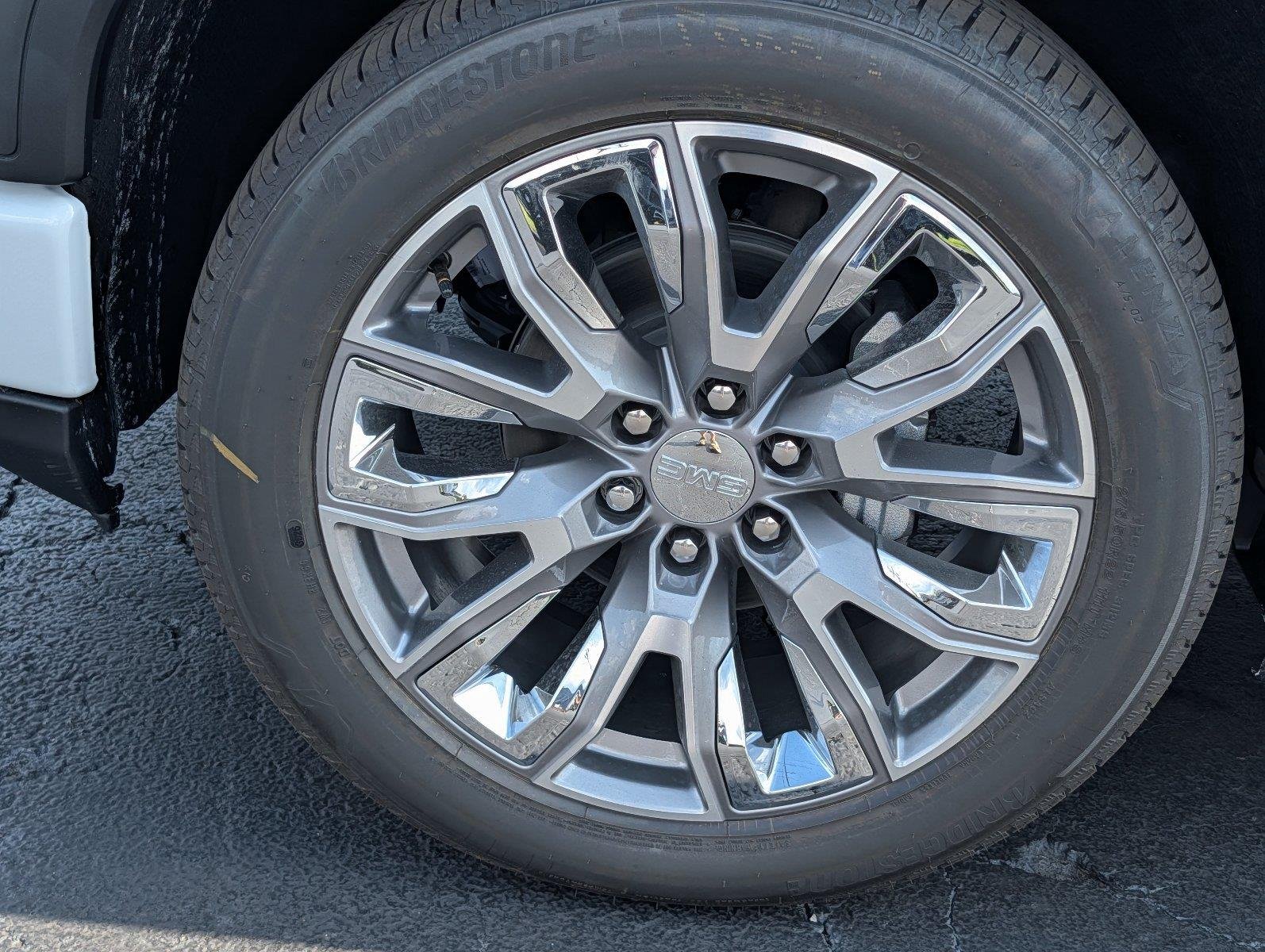 New 2026 Glacier White Tricoat GMC Denali image 10
