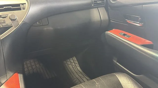 Used 2012 Black Lexus 350 image 18