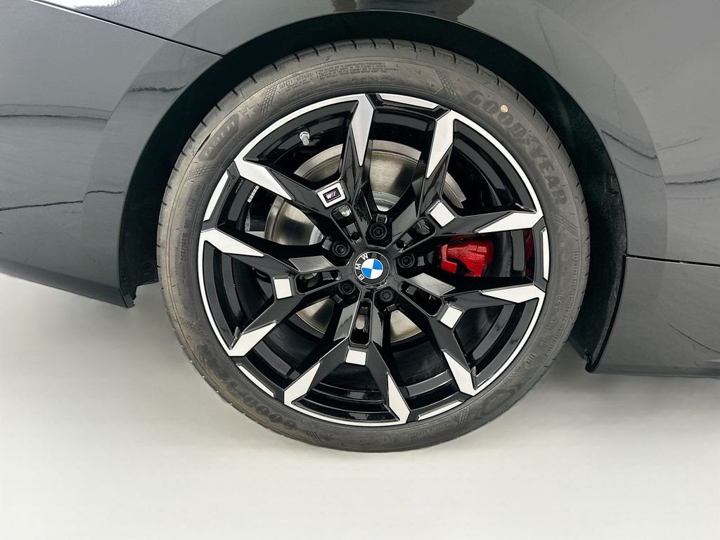 New 2027 Black Sapphire Metallic BMW M440i image 29