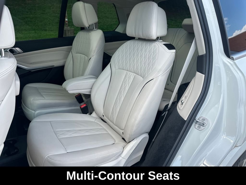 Used 2021 White BMW xDrive40i image 30