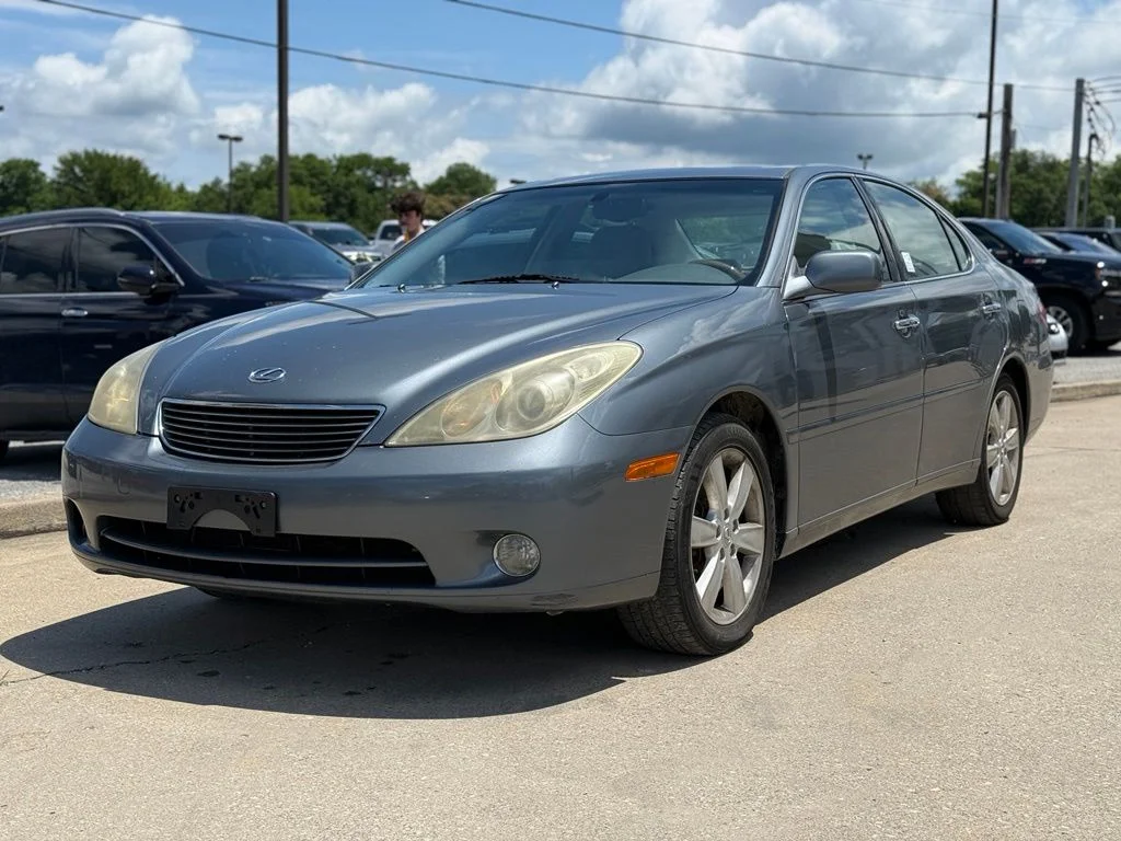 Used 2005 Lexus ES 330 with VIN JTHBA30G555129803 for sale in Crestwood, KY