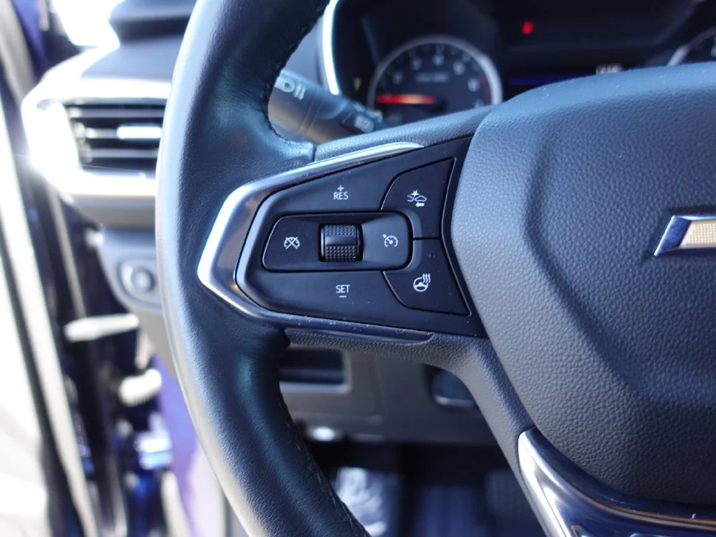Used 2022 Blue Glow Metallic Chevrolet ACTIV image 13