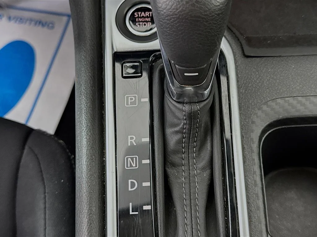 Used 2024 White Nissan SV image 20