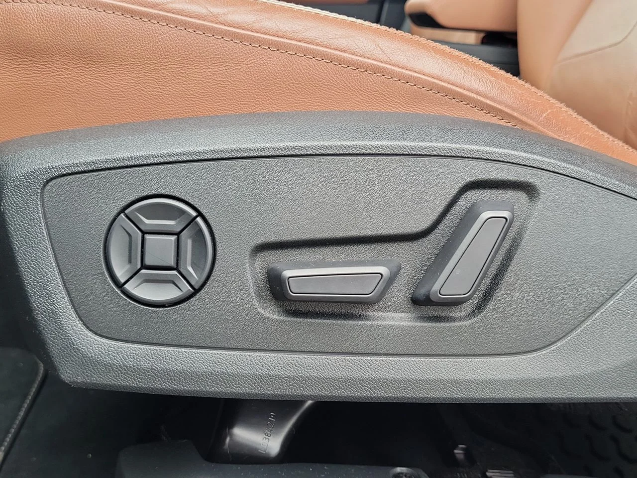 Used 2020 Black Audi Premium image 25