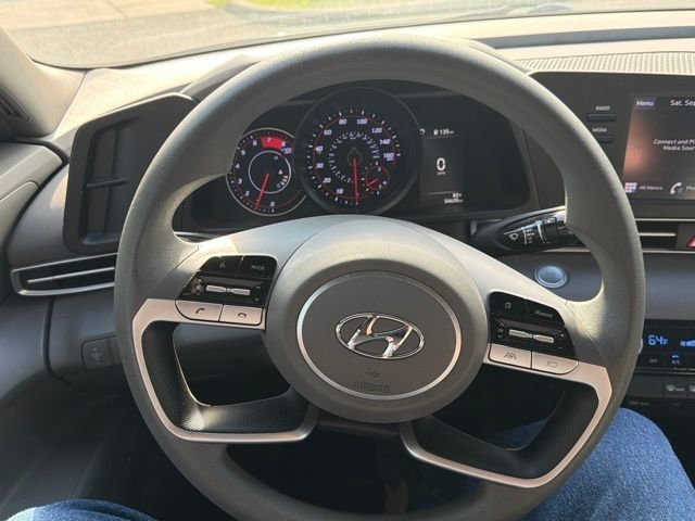 Certified Used 2022 Gray Hyundai SEL image 17