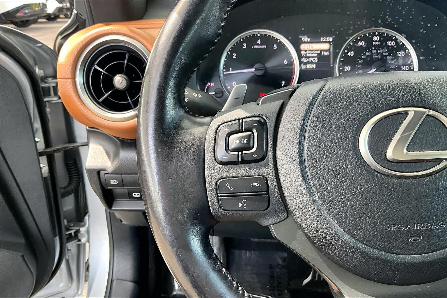 Used 2022 Iridium Lexus  image 24
