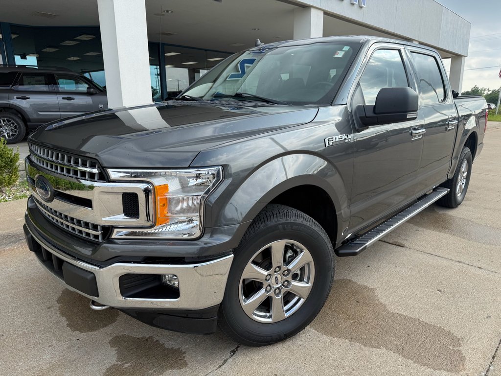 Used 2019  Ford  image 2