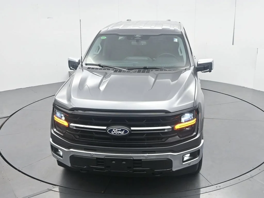 New 2026 Carbonized Gray Metallic Ford XLT image 37