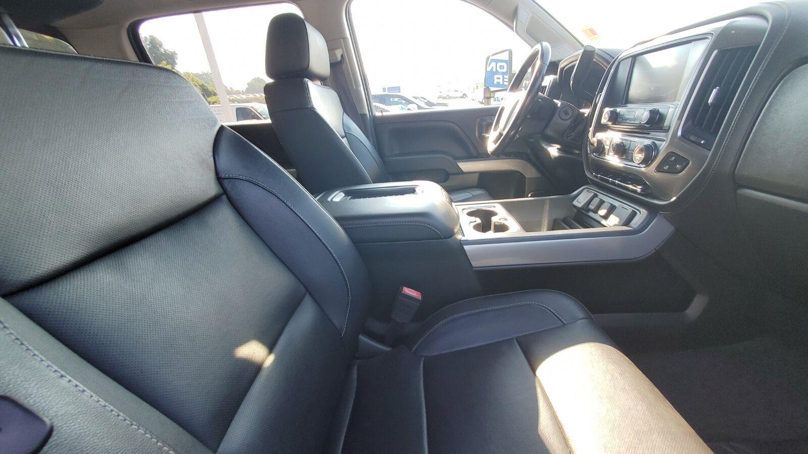 Used 2016 BLACK Chevrolet LTZ image 4
