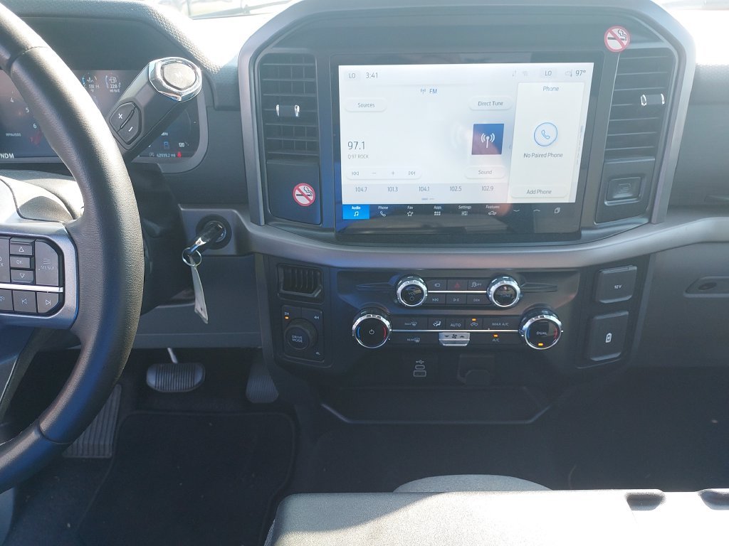 Used 2025 White Ford XLT image 20