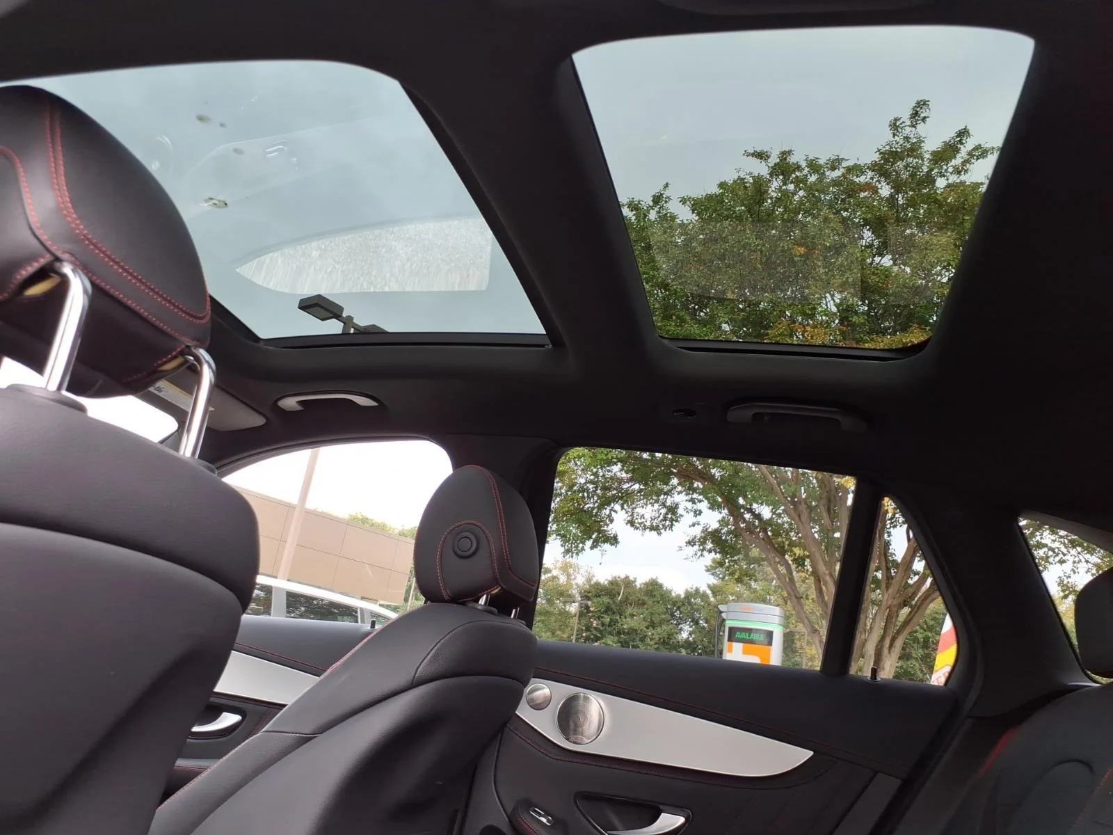 Used 2021 Obsidian Black Metallic Mercedes-Benz AMG® GLC 43 image 11