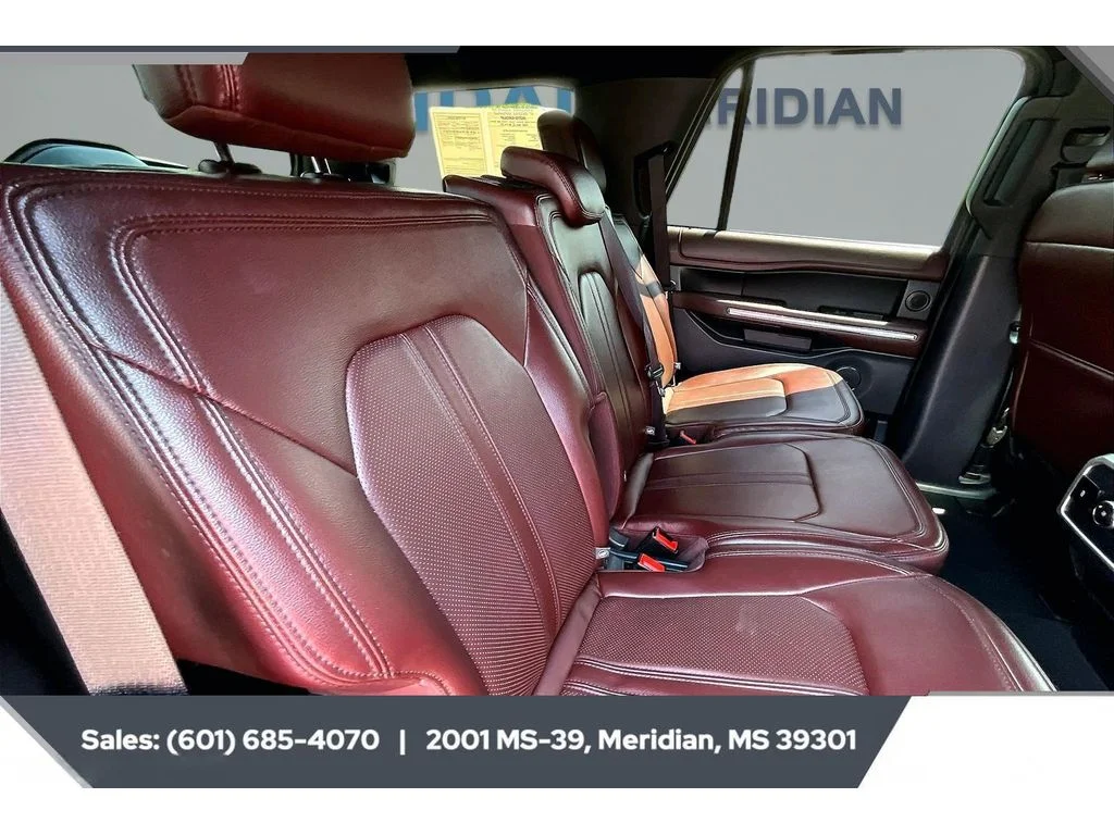 Used 2024 AGATE BLACK METALLIC Ford Limited image 20
