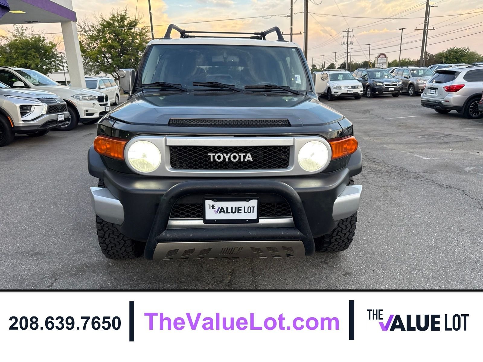 Used 2012 Black Toyota Base image 9