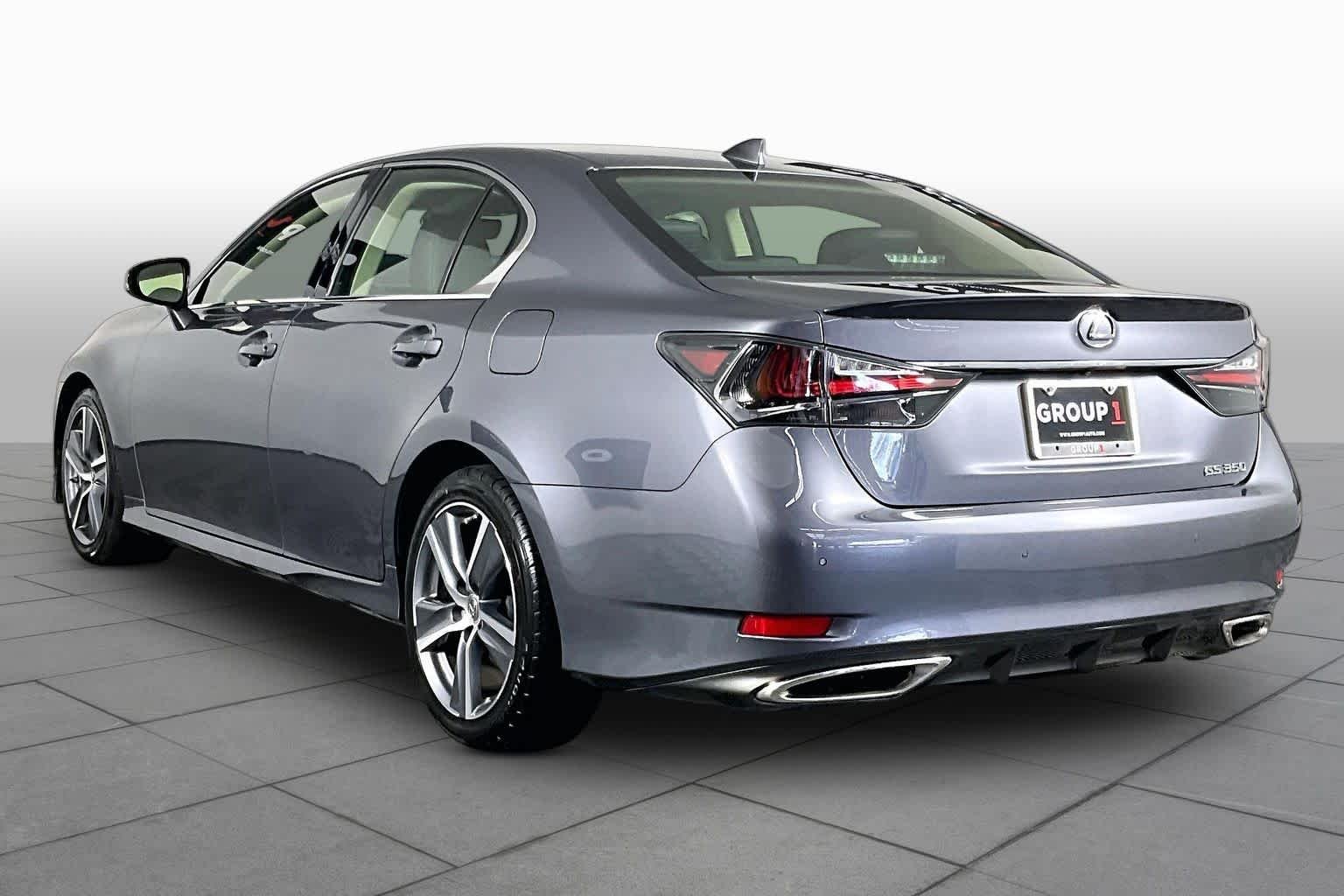 Used 2016 Nebula Gray Pearl Lexus  image 11