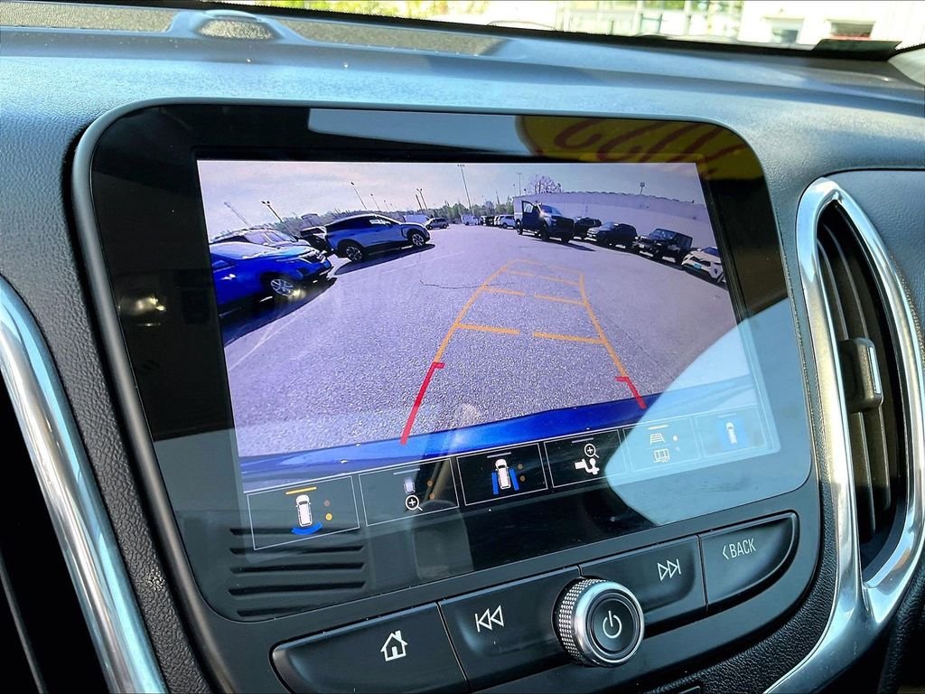 Used 2022 Blue Chevrolet LT image 18