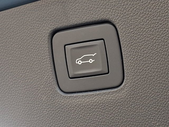 Used 2026 Blue Buick Preferred image 29