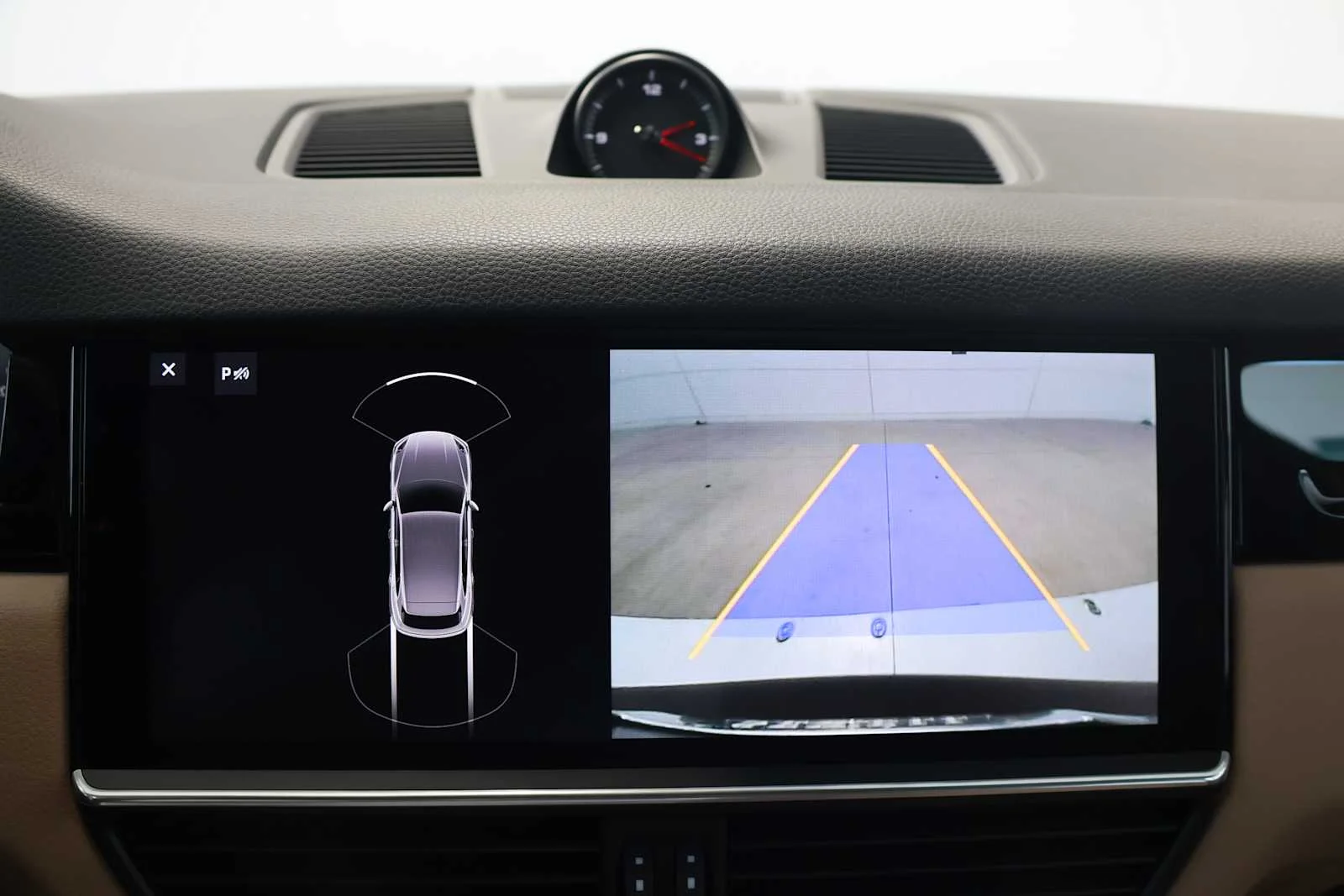 Used 2020 BLACK Porsche  image 16