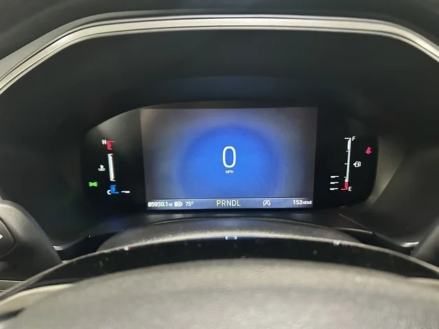 Used 2023 White FORD Active image 25