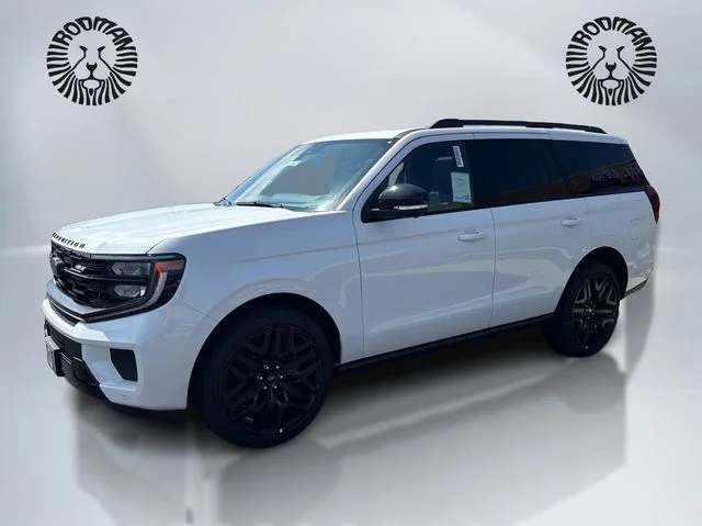 2026 Ford Expedition Platinum 4x4's photo