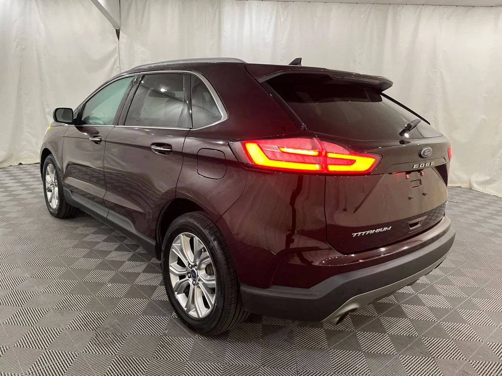 Used 2022 Burgundy Velvet Metallic Tinted Clearcoat Ford Titanium image 10