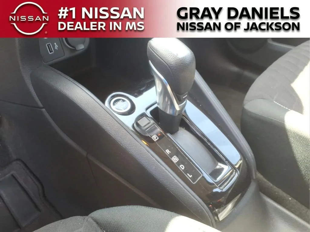 Used 2022 Gray Nissan S image 19