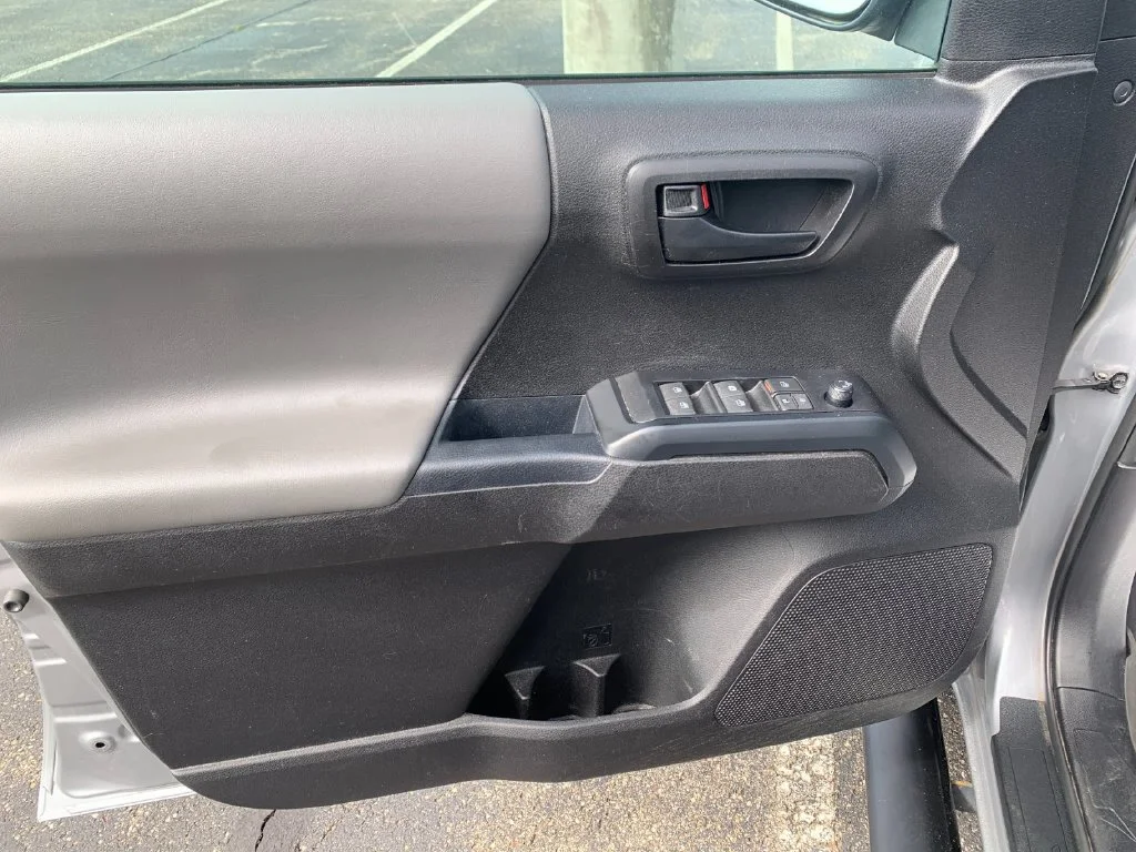 Used 2021 Silver Toyota SR image 12
