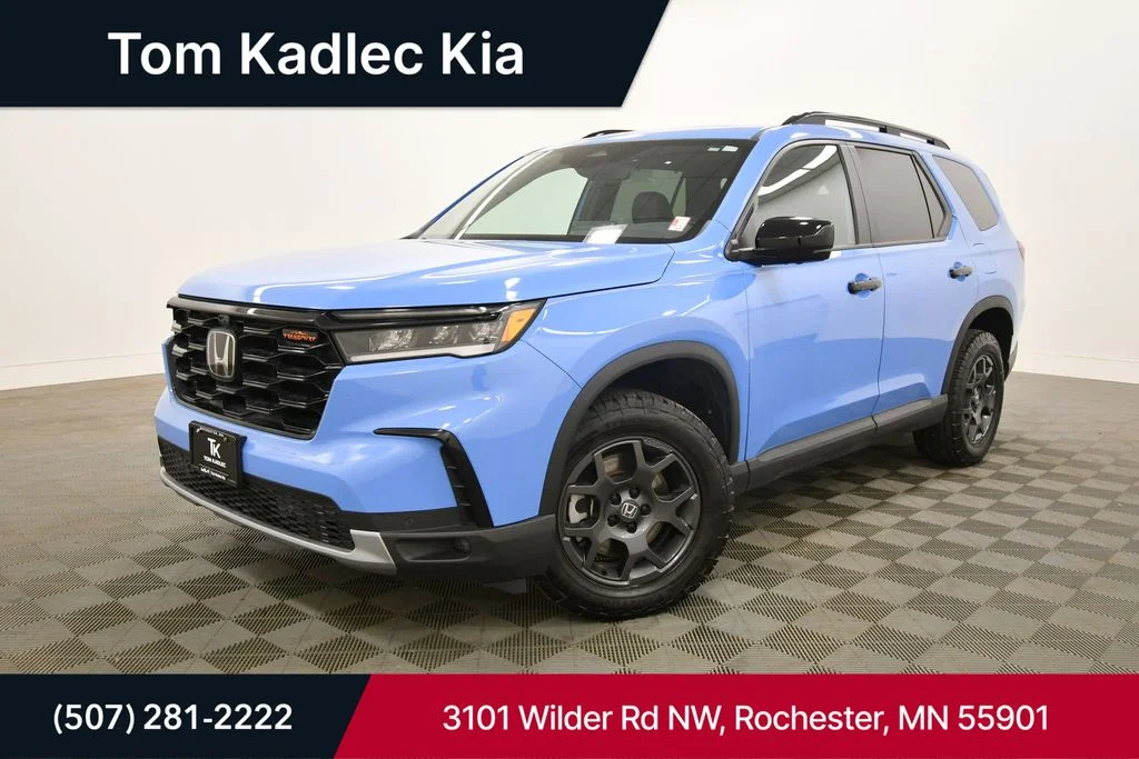 2024 Honda Pilot TrailSport AWD's photo