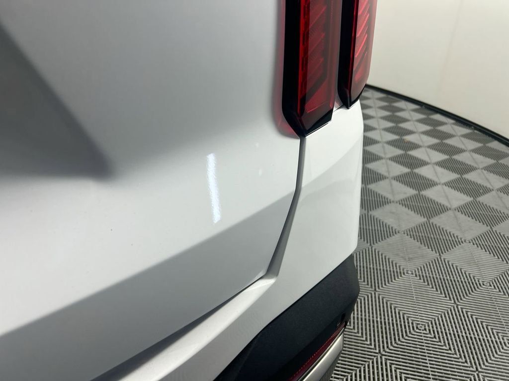 New 2026 Glacial White Pearl Kia EX image 6