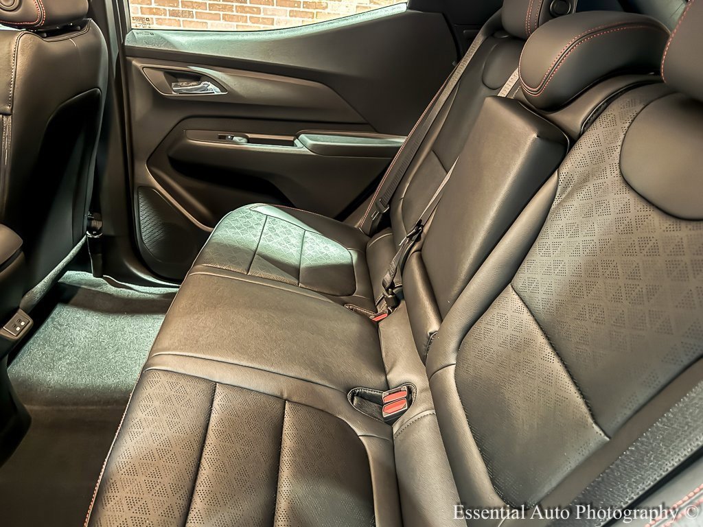 2027 CHEVROLET BOLT - Image 11