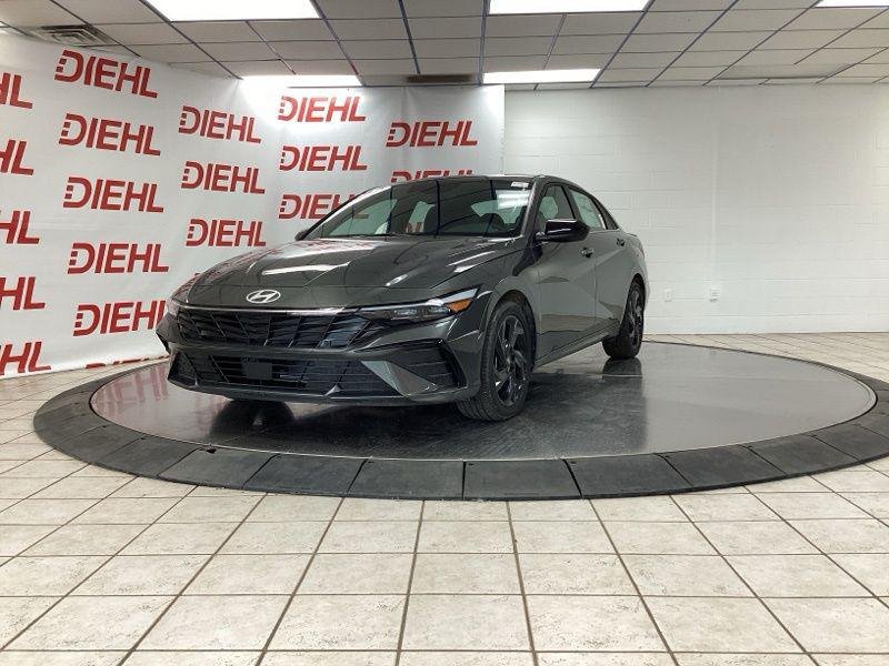New 2026 Gray Hyundai SEL Sport image 3