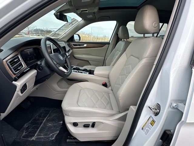 2026 Volkswagen Atlas SE w/Tech - Photo 24