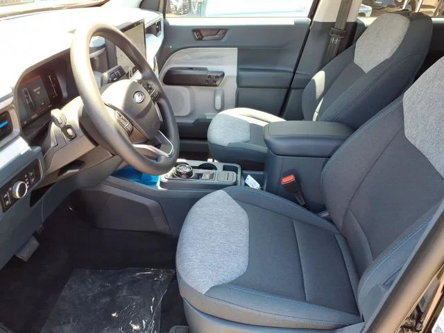 New 2026 Shadow Black Ford XLT image 9