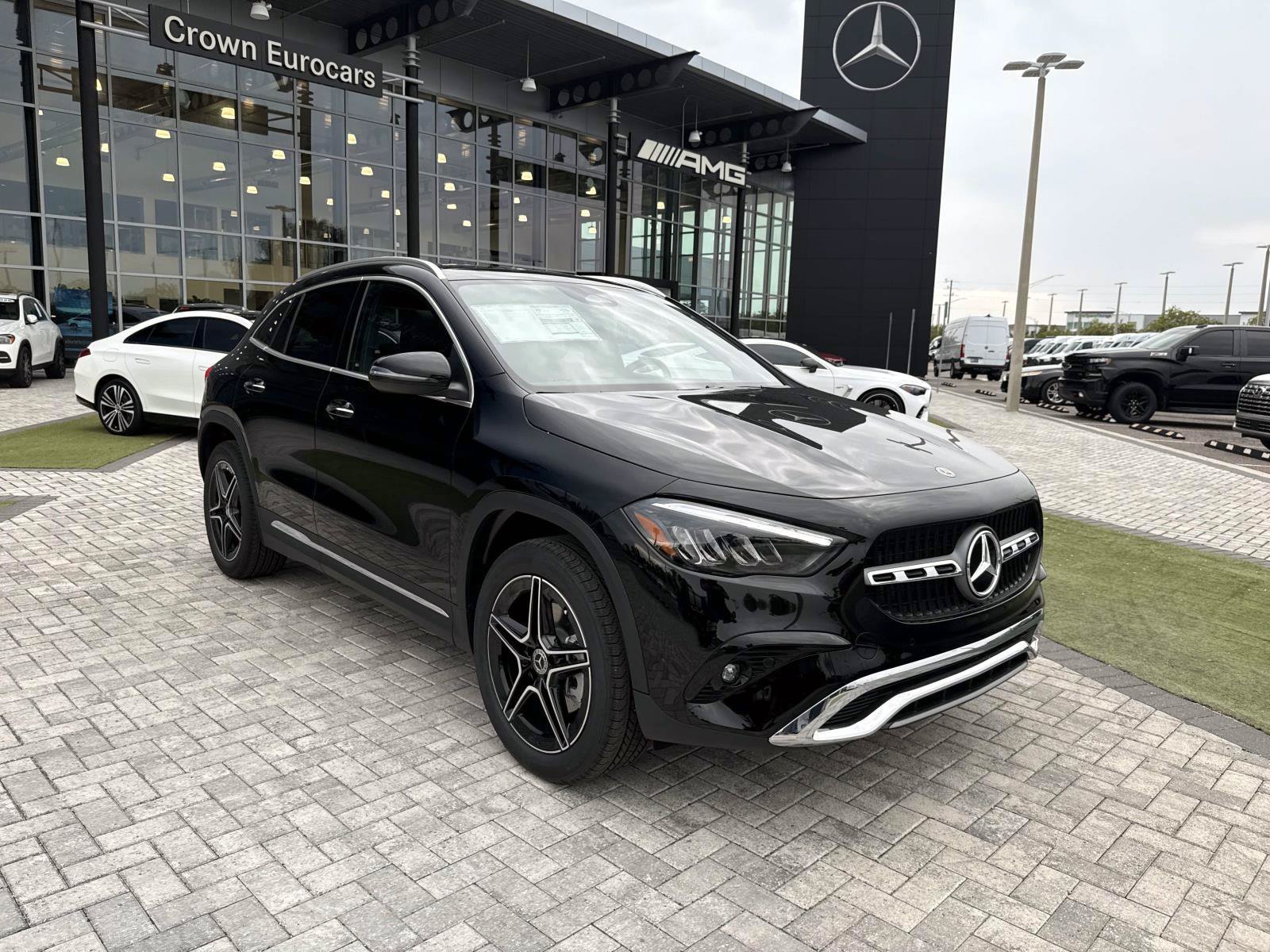 New 2026 Black Mercedes-Benz 250 4MATIC® SUV image 7