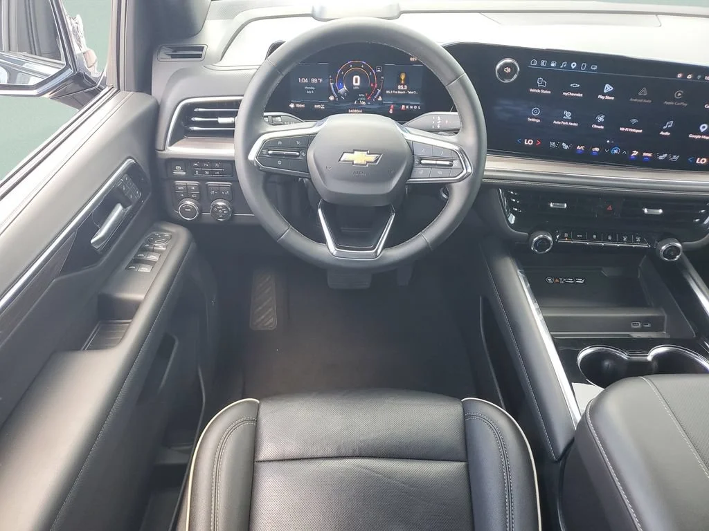 Used 2025 Dark Ash Metallic Chevrolet Premier image 12