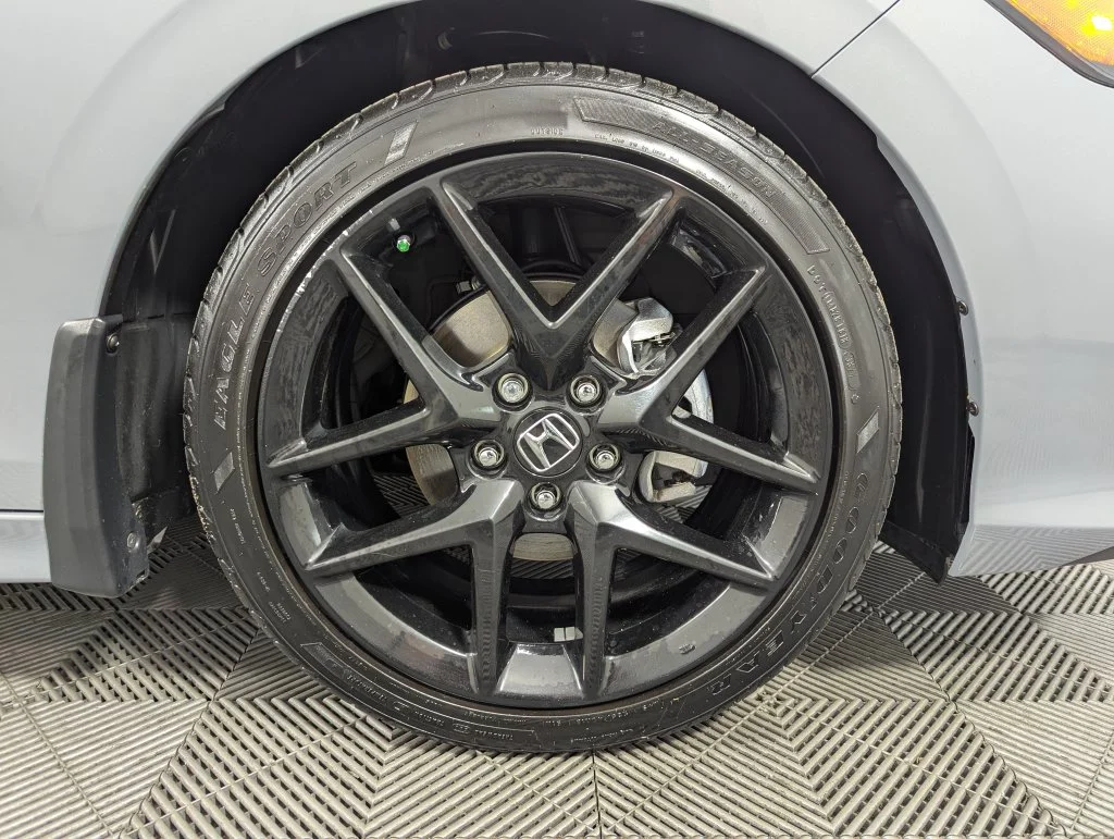 Used 2025 Gray Honda Sport image 27