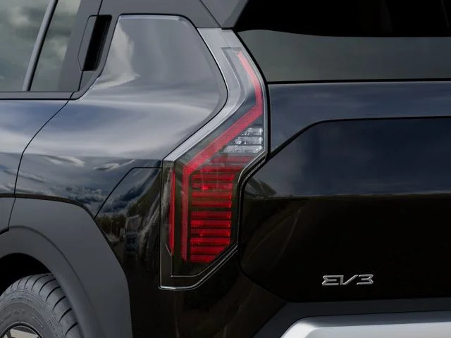 New 2027 Black Kia Wind image 11