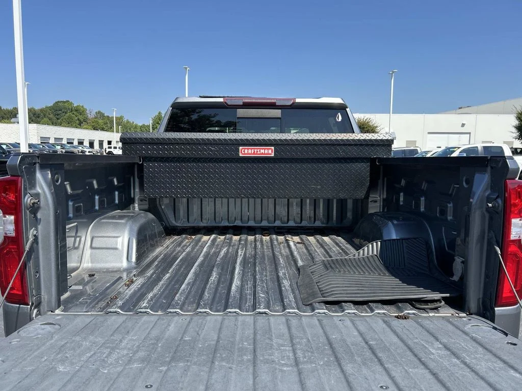 Used 2021 Gray Chevrolet RST image 11