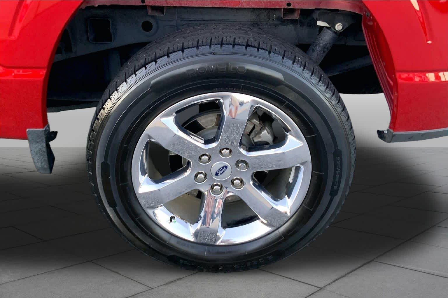 Used 2021 Rapid Red Metallic Tinted Clearcoat Ford XLT image 10
