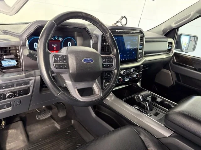 Used 2023 Silver Ford Lariat image 12