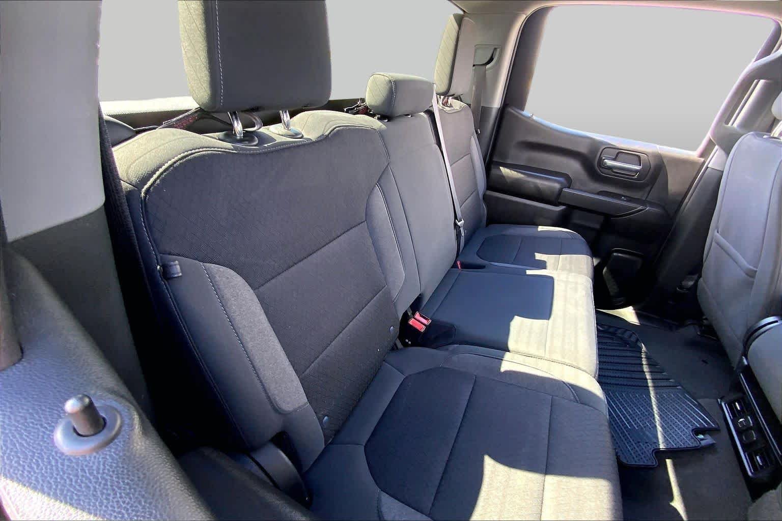 Used 2022 Northsky Blue Metallic Chevrolet LT image 33