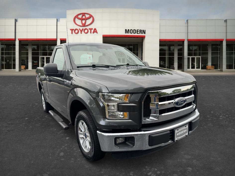 Used 2016 Magnetic Ford XL image 3