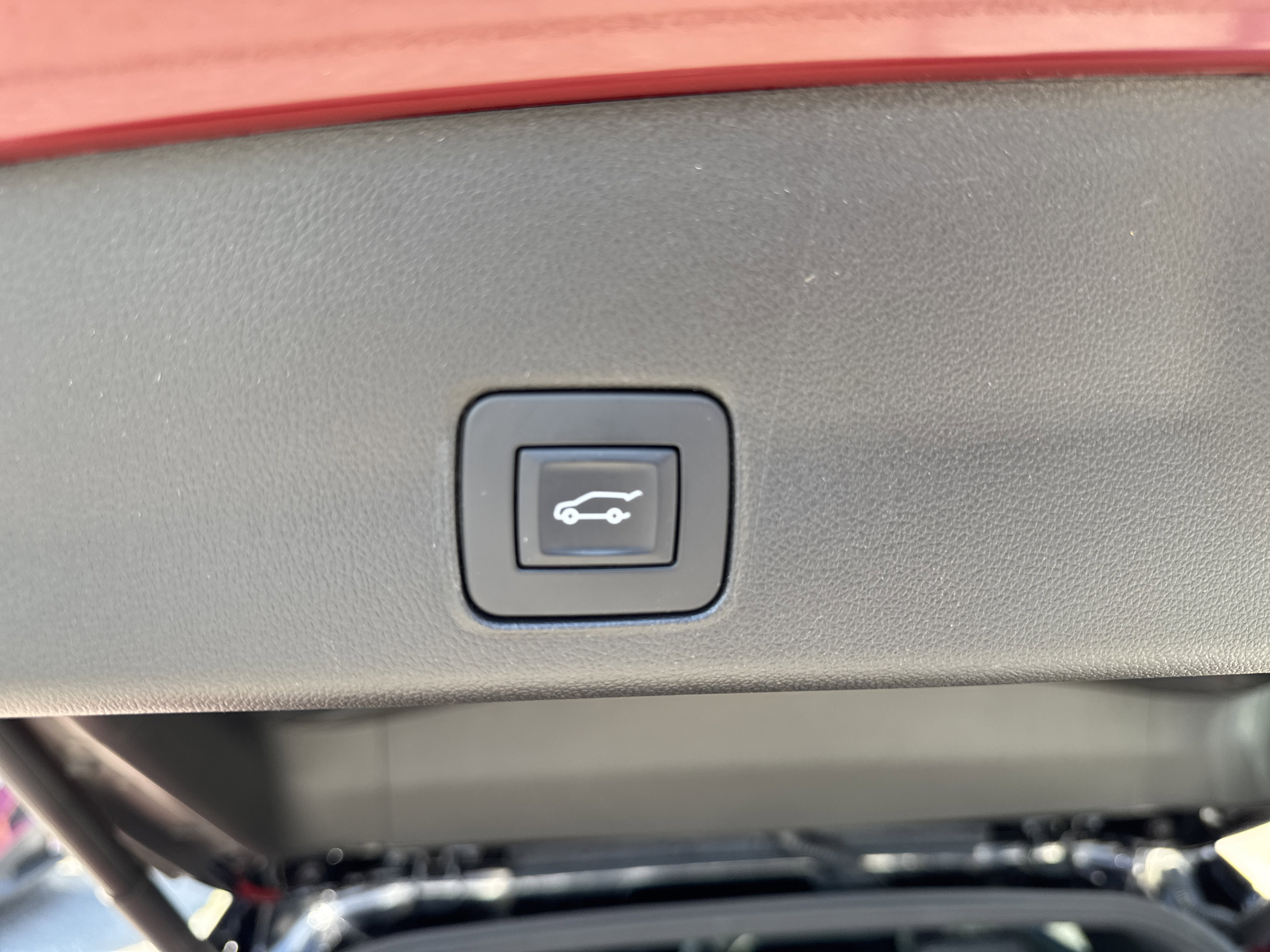 Used 2022 Crimson Metallic Chevrolet RS image 15