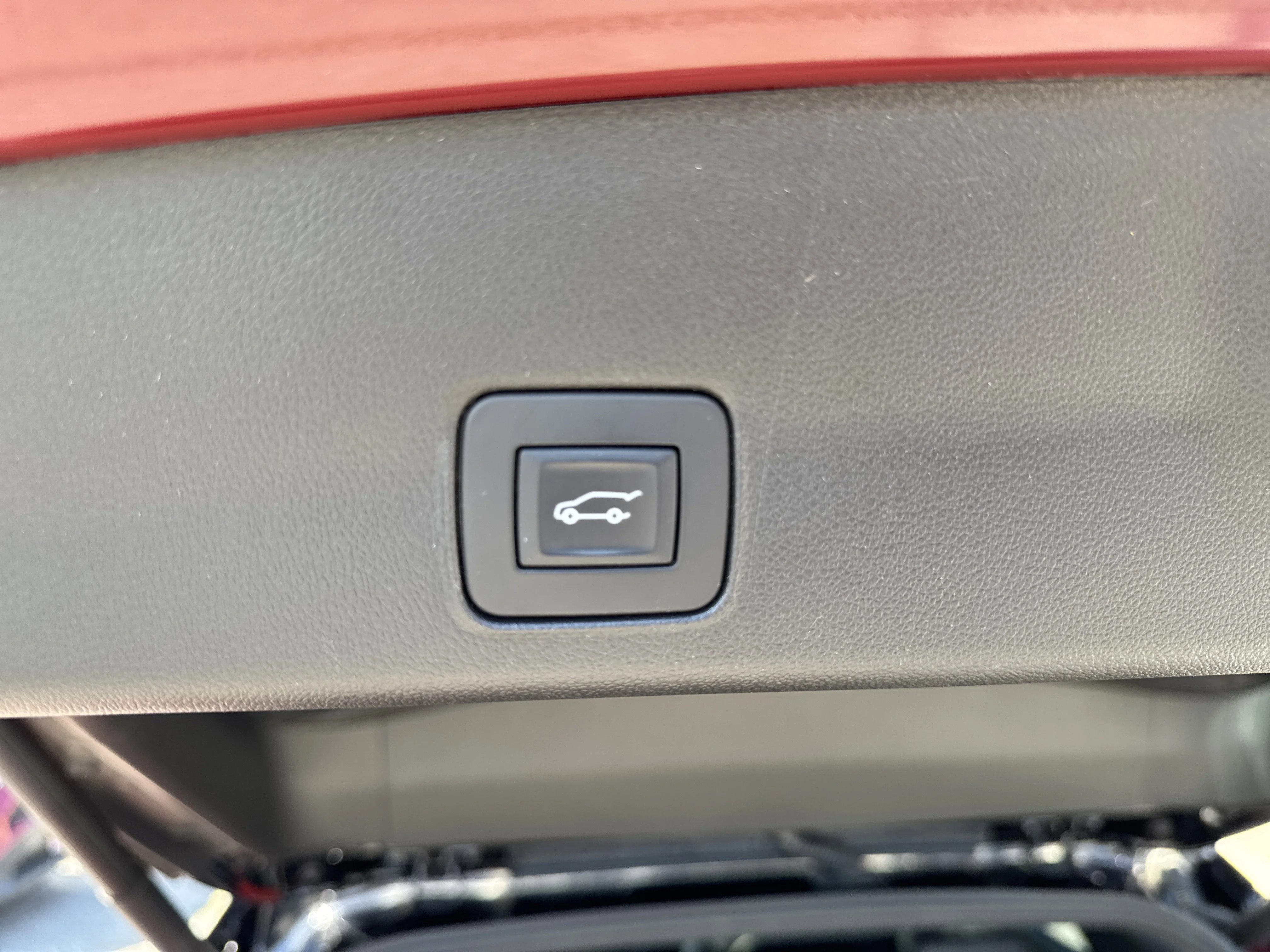 Used 2022 Crimson Metallic Chevrolet RS image 8