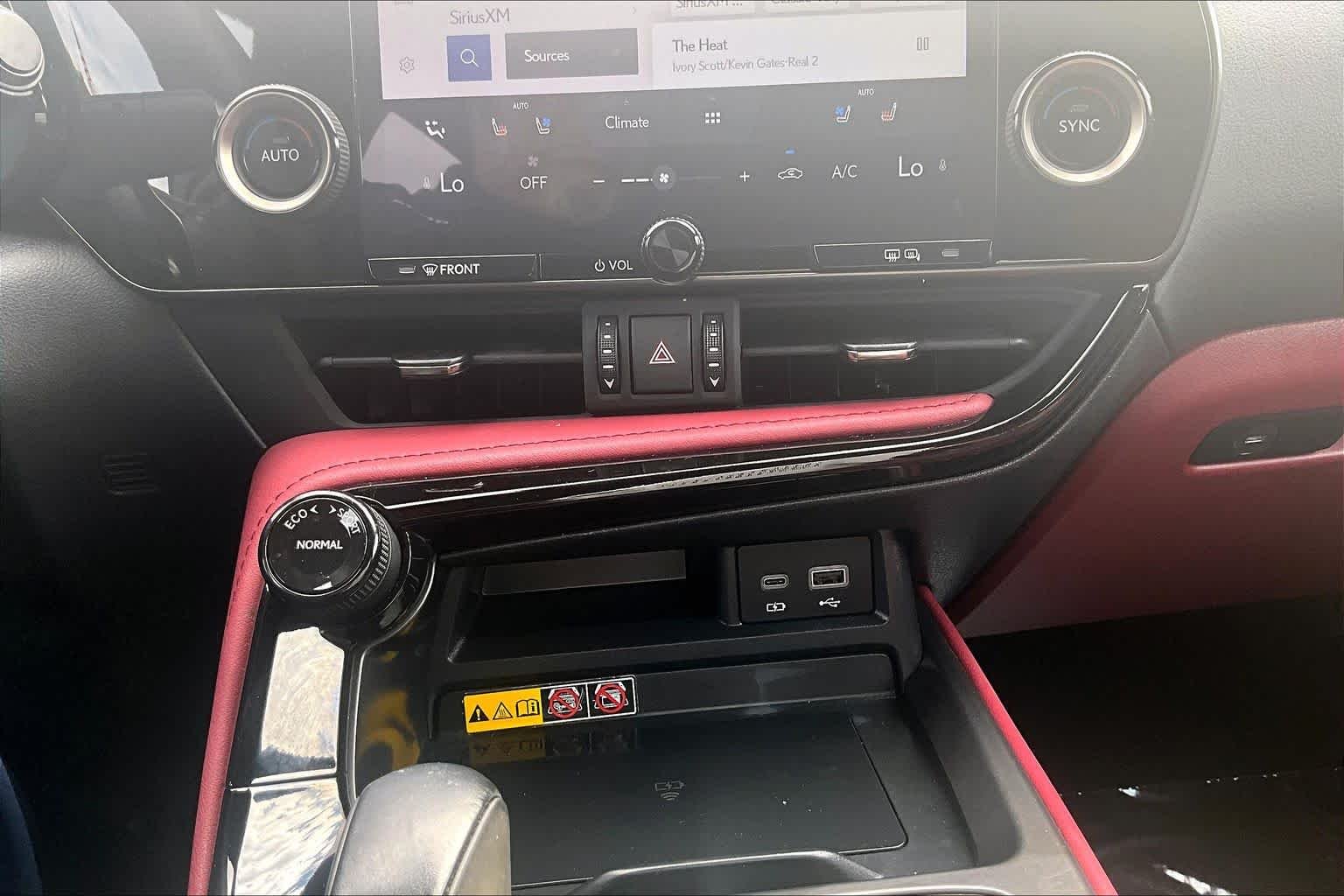 Used 2025 Atomic Silver Lexus Premium image 34