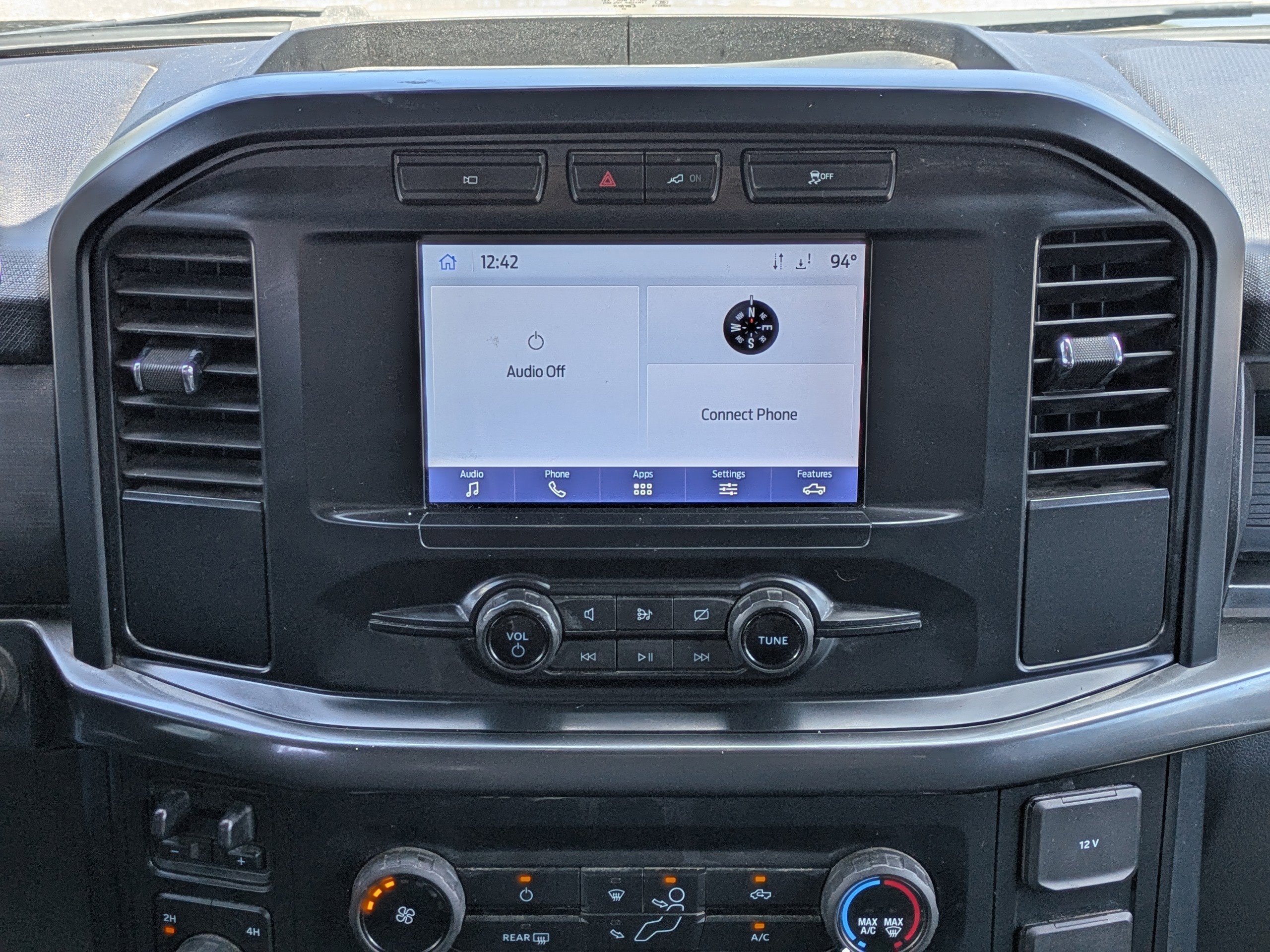 Used 2022  Ford  image 16