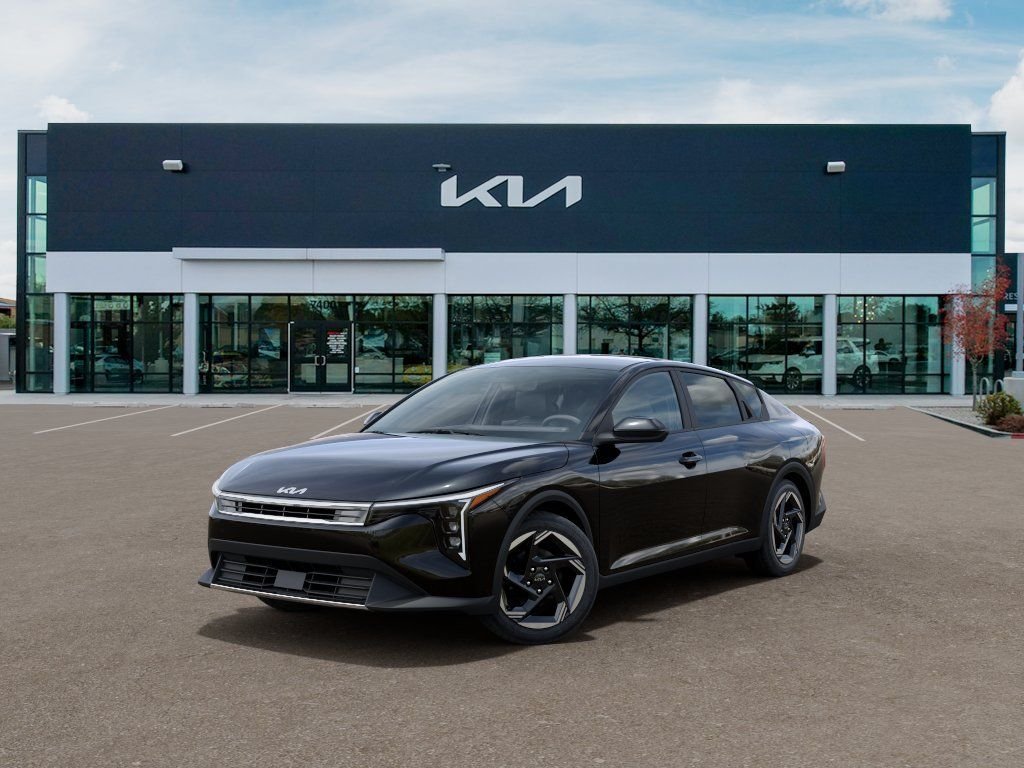 2026 Kia K4 EX AT's photo